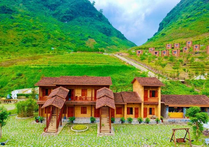 Les 15 resorts les plus remarquables du Nord Vietnam-Village de HMong Quan ba